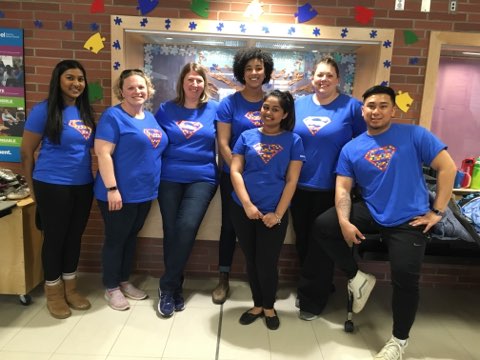 PriyankaDPrasad's tweet photo. #WorldAutismAwarenessDay at @TribuneDrive. #TeamERF So lucky to be part of such an incredible and dedicated group of ERFs! #StillAlwaysTheShortest @ERFPeel @PeelSchools @EvanoffLiz @Melissa21315332 https://t.co/FhZAG6Ux1n