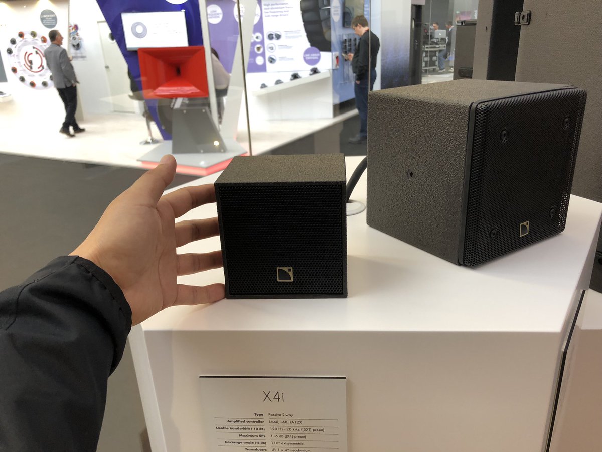 bestecaudio's tweet photo. 【PL&S 2019】フランクフルトより
L-Acoustics X4i (左側)思ったよりも小さい!
#PROLIGHTSOUND2019
#LAcoustics https://t.co/agBpMR2atK