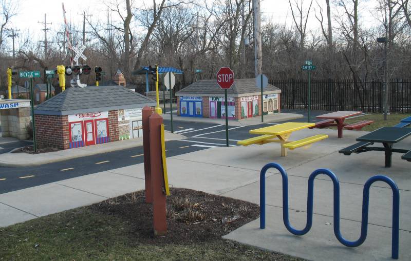 what if we kissed in safety town 😳