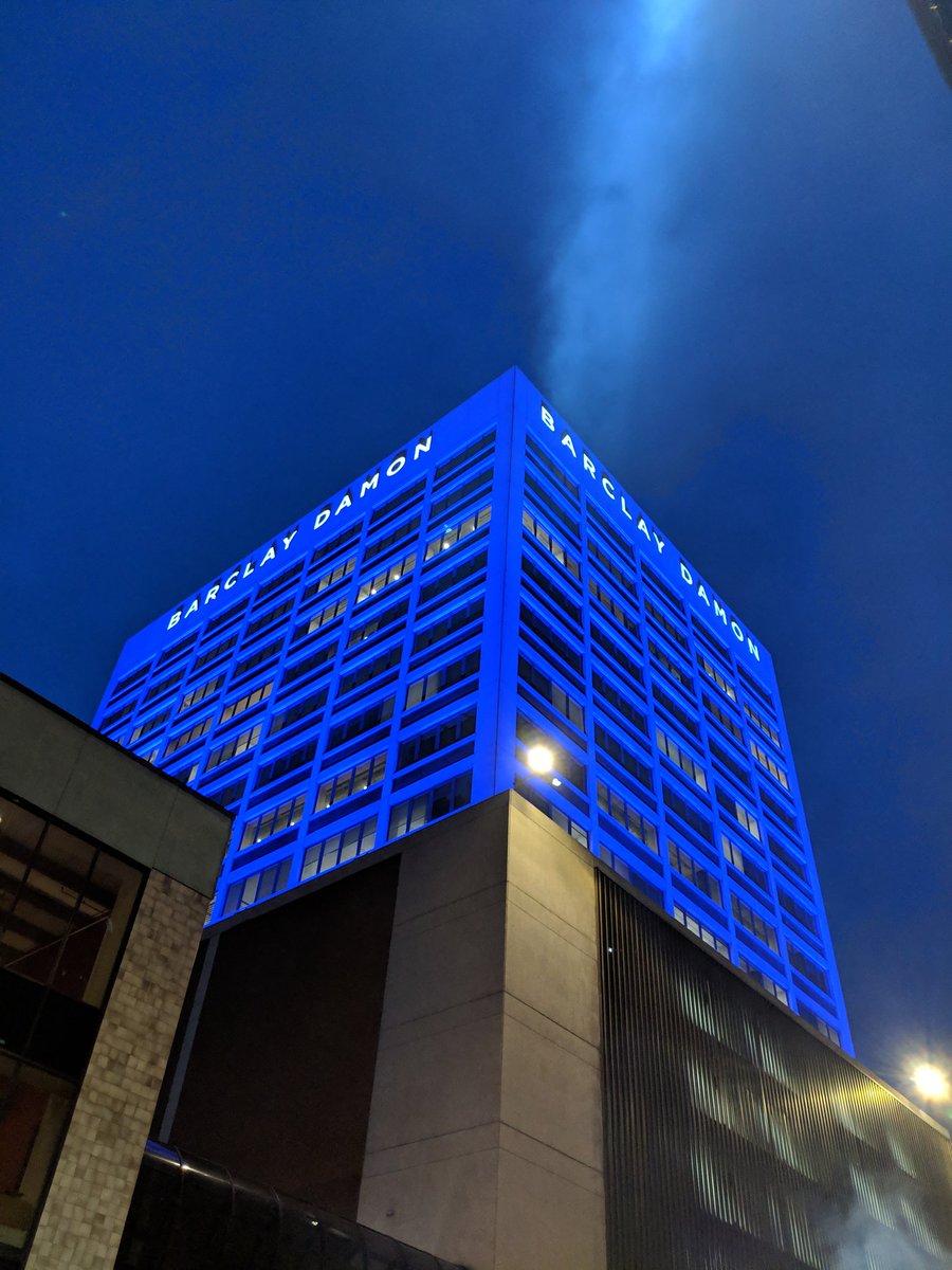 smorey234's tweet photo. #LightItUpBlue #syracuse #acceptance #AutismAwarenessDay https://t.co/a1SYBLU4Dp