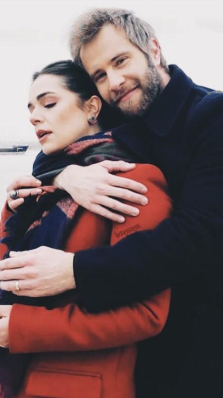_SongulCelen's tweet photo. FerTop♡

#FerideGüngor • #ToprakEren
#IpekKarapinar • #ÖzgürÇevik 

#Huerfanas • #KırgınÇiçekler https://t.co/8rkjwFzkwJ