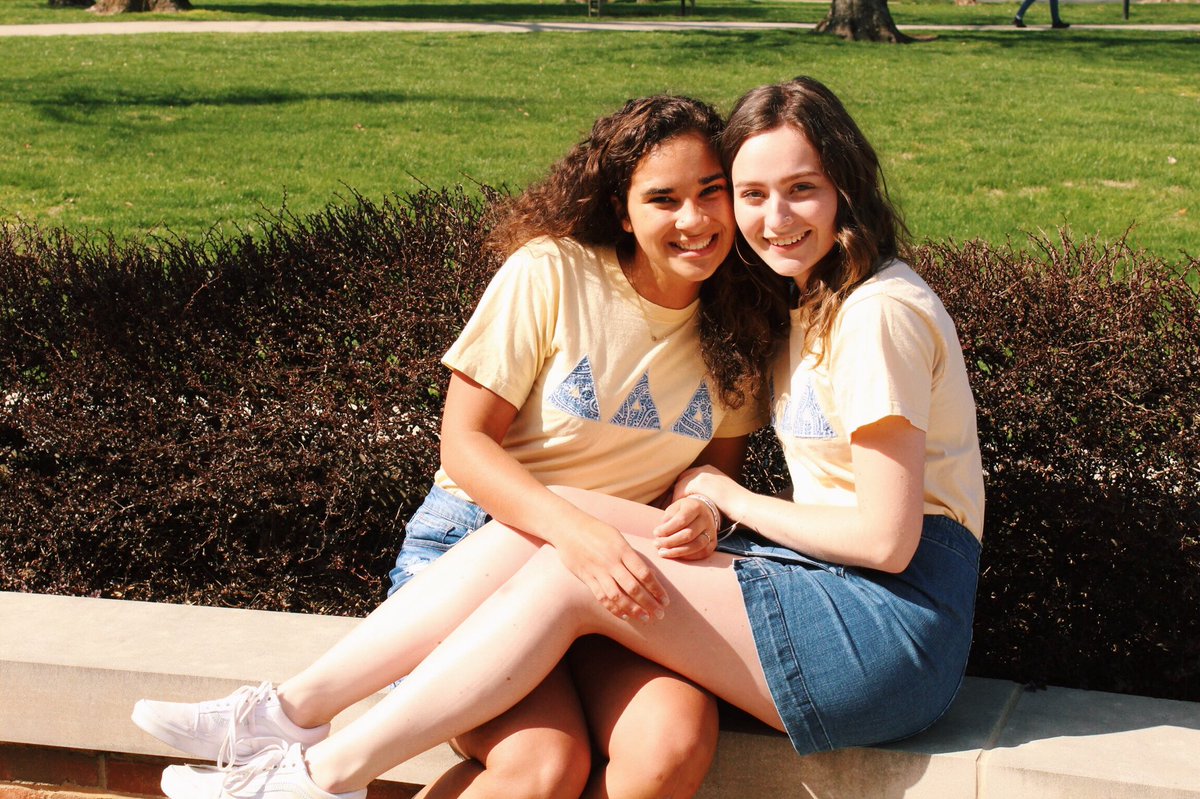CentreTriDelta's tweet photo. We love spending #TriDeltaTuesday with our sisters!! https://t.co/XVRuEHfGIs