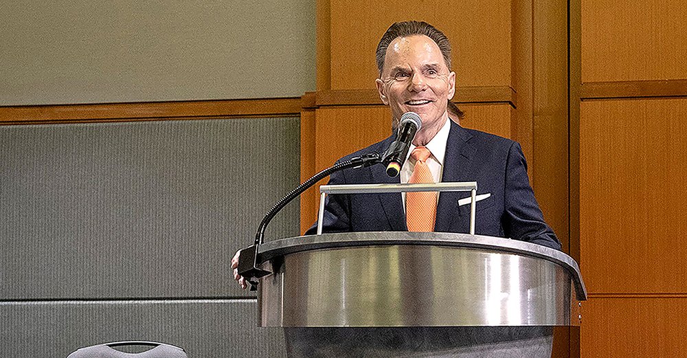 biblicalrecord's tweet photo. “I will be about presenting the gospel to every person in the world and to make disciples of all the nations.” — @ronniefloyd 

Story: https://t.co/NMUfJysoEo https://t.co/LVkkPPbPN6