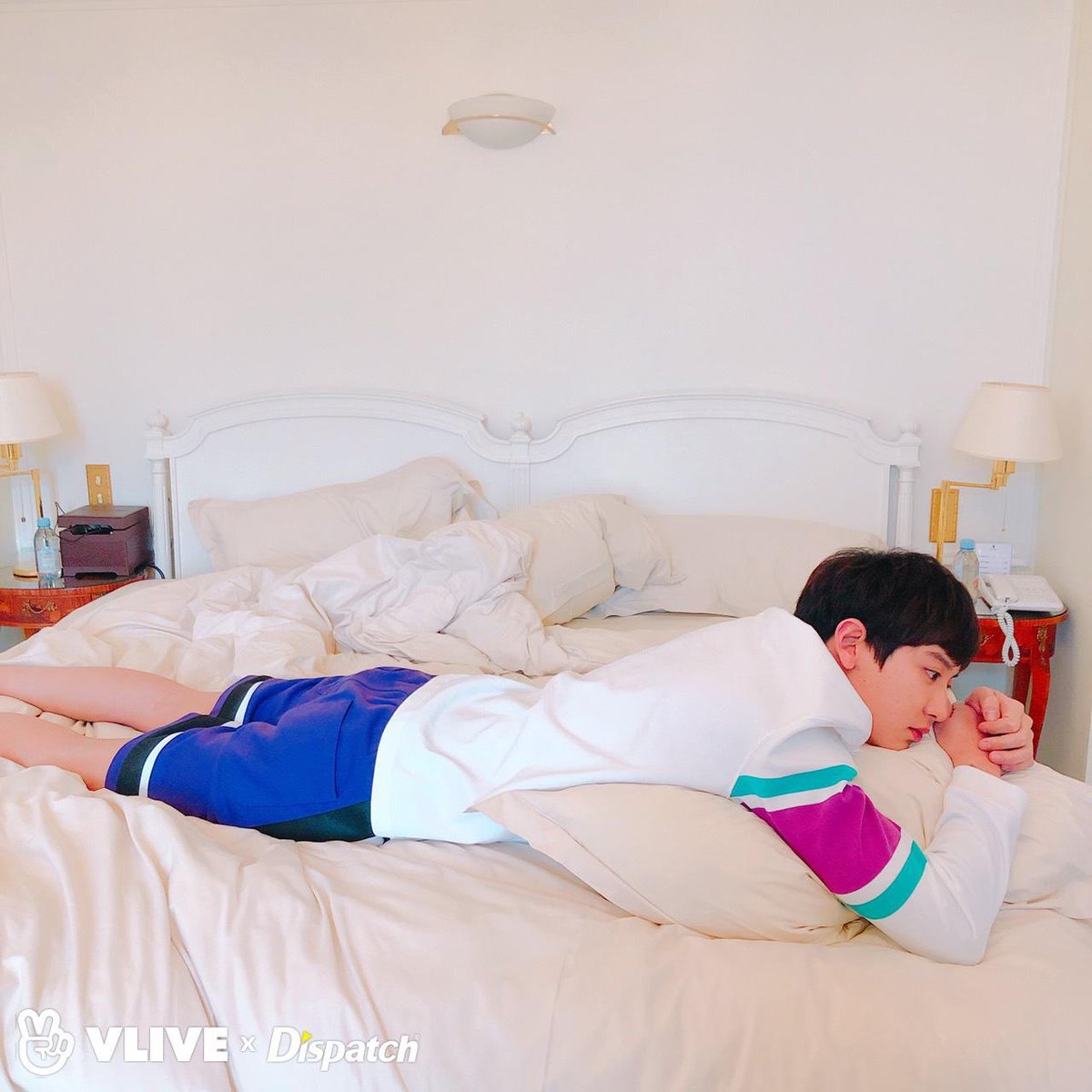 chanyeol pics tweet media