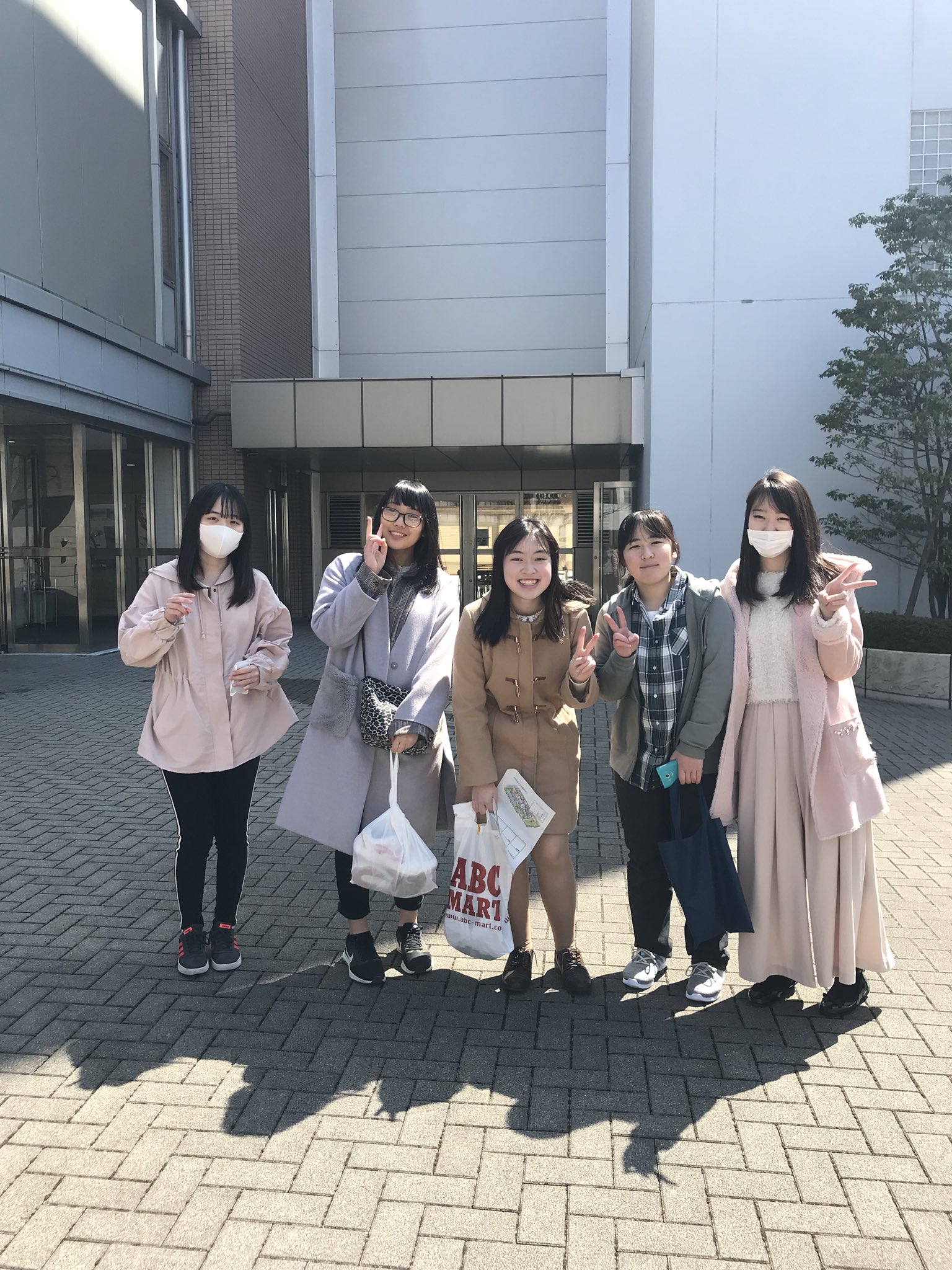 川村学園女子大学 公式 天気も良く写真日和です 川村学園女子大学 春からkgwu T Co Or1rhyjbs0 Twitter