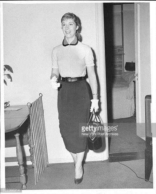 notoriousgnb's tweet photo. Got 100% of my grandmother’s face with exactly 0% of her elegance and poise https://t.co/1iS0t1aiIJ