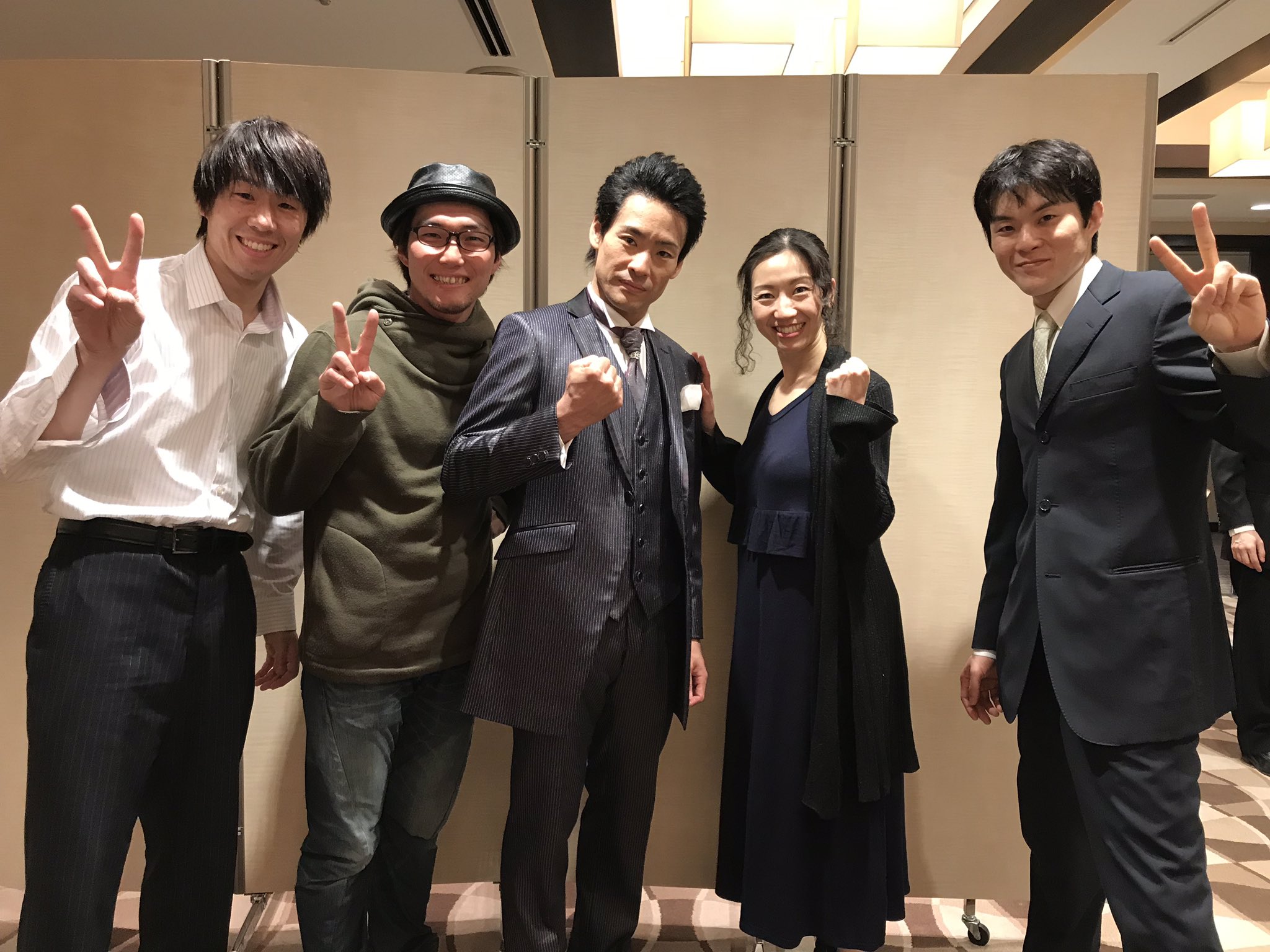 横田 遼 昨日はjae時代の同期 中野高志の結婚式 誰よりも熱く義理固く 刃のような男 奥様もプレイヤーだから鞘に収まる感じじゃあなさそうな 余興も1パートやらせてもらって 楽しく幸せな式でございました 中野高志 森崎みずきさん 結婚 横田 遼 昨日はjae時代の同期 中野高志の結婚式 誰よりも熱く義理固く 刃のような男 奥様もプレイヤーだから鞘に収まる感じじゃあなさそうな 余興も1パートやらせてもらって 楽しく幸せな式でございました 中野高志 森崎みずきさん 結婚