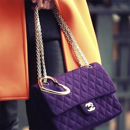Amusespot1's tweet photo. Designed by Farvardin Fathi, the Hookup hook solves the issue of keeping your accessories clean, tidy, and manageable by a portable and fashionable means. Twist to open, twist to store. 

https://t.co/B7cBSJDiSa
.
.
.
#Fafa #farvardinfathi #hookup #purse #pursehook https://t.co/eWqC0ylGZ7