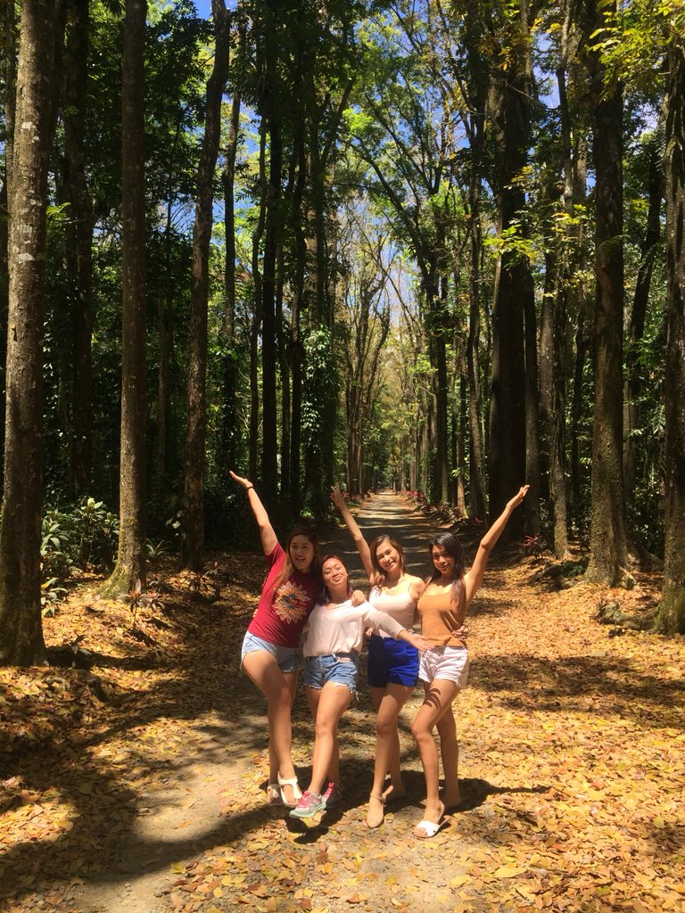 Kakangbabe's tweet photo. Chrisyangdinash at Cedar!
#Huray! wa nay drawing!😂💕 https://t.co/OC5SeJk7nO