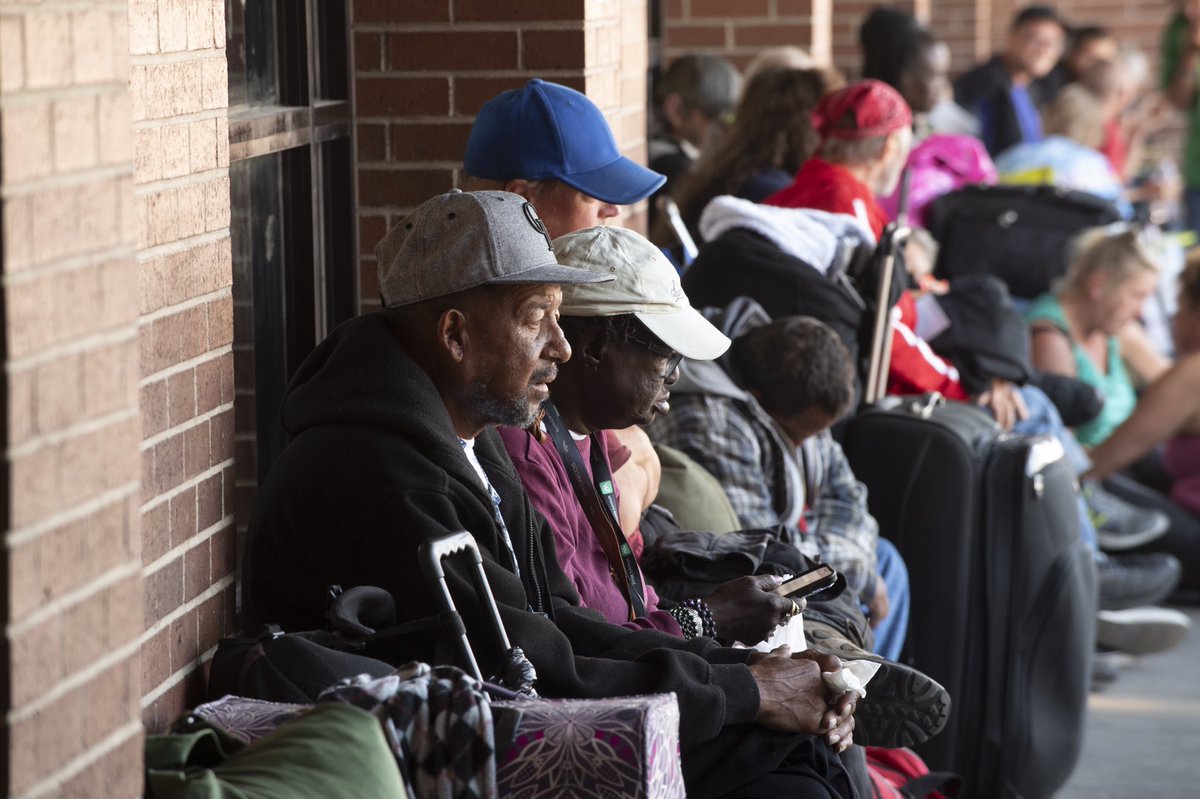 TogetherDenver's tweet image. Powerful message from the President of the @denverrescue Mission. 

“If you live in Denver, please vote ‘No’ on Initiative 300...

If voters decide to pass this, our job at Denver Rescue Mission becomes much more difficult.“

Read the whole statement ➡️ blog.denverrescuemission.com/initiative-300…