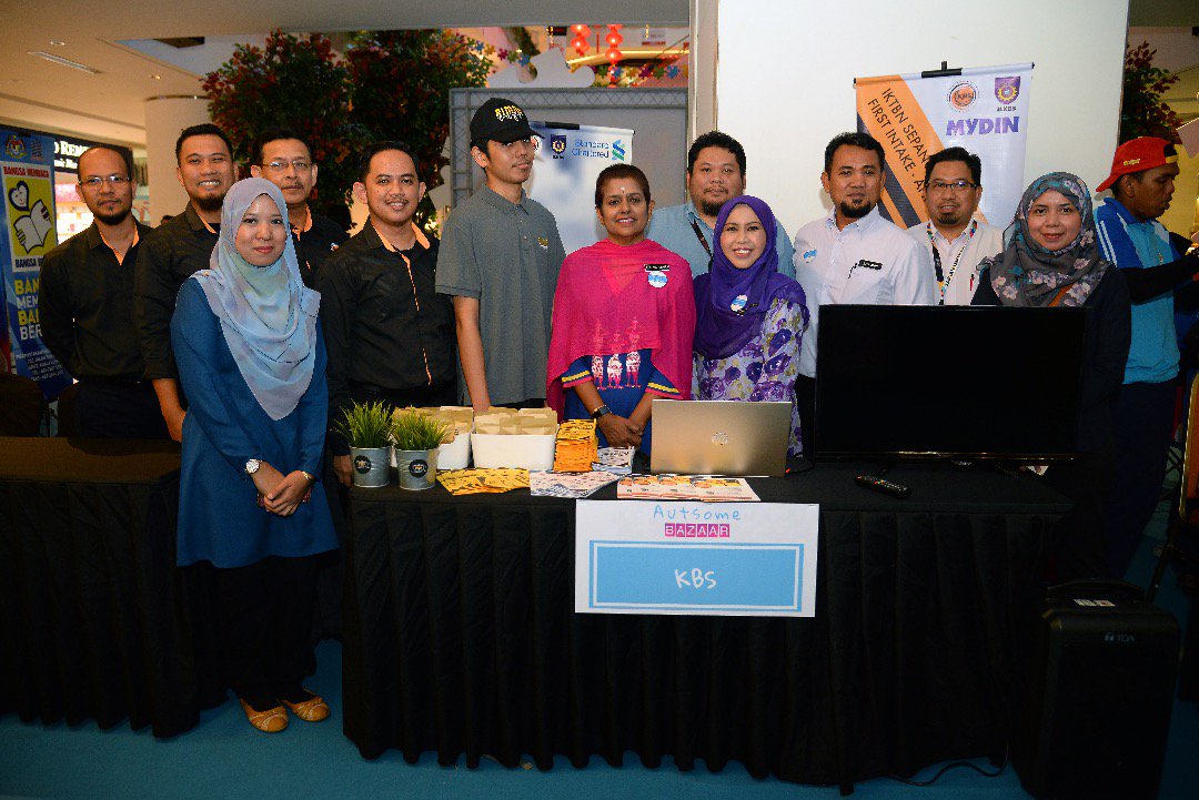 Laman Web Rasmi Lembaga Penduduk Dan Pembangunan Keluarga Negara Berita Sarawak Hari Kesedaran Autisme Sedunia 2019