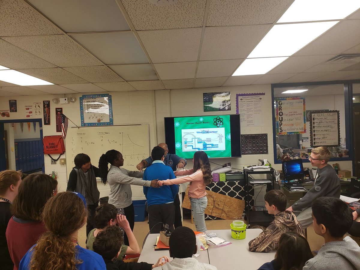 BarronScience's tweet image. A huge thank you to Mr. Shah from the US Nuclear Regulatory Commission who came to my classes today. It was an awesome experience! @Woodridge68 @JeffersonJH68 #innovate68