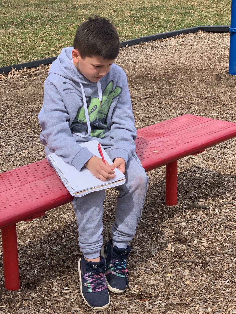 Central345's tweet photo. Poets enter the NATURE DOOR to observe their environment and share their feelings of the world through their eyes. #WeAreEH @EHTSDistrict @EHTSDsup https://t.co/I5g11Nktbu