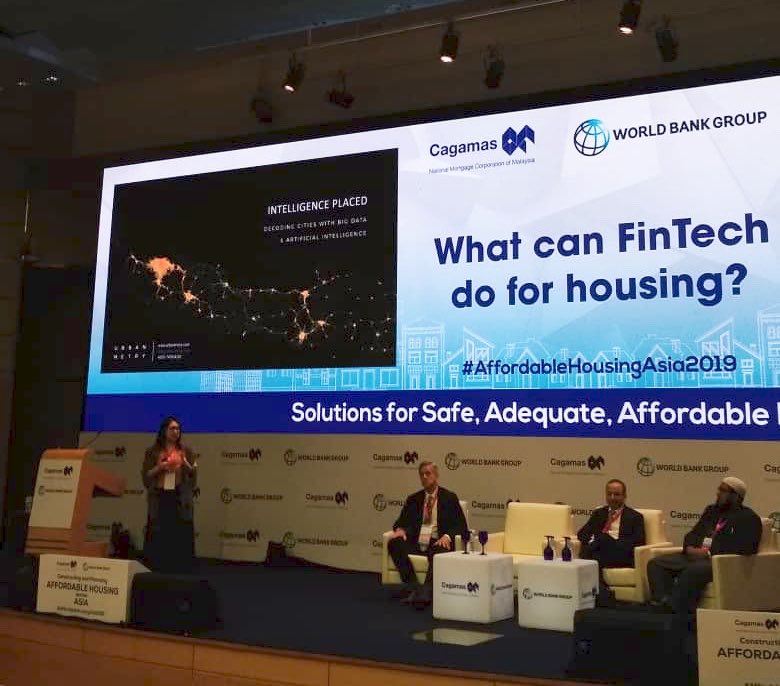 CagamasOfficial's tweet photo. Session 7, Day 2 - Fintech and housing. Urbanmetry CEO Cha-Ly Koh discusses how big data can be used to manage supply and demand of housing sector. Big data is the alternative to fragmented data across three tiers of government in the country. #AffordableHousingAsia2019 https://t.co/rq6FHAWWFA