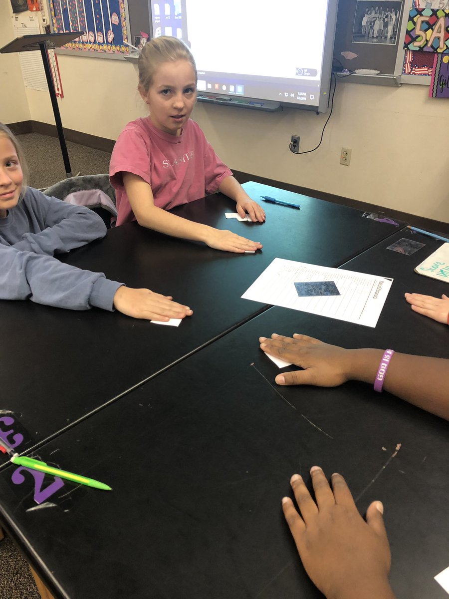 Lauriegillilan1's tweet photo. Students playing “slap down” while reviewing inherited traits.   #CISClassact https://t.co/yDaVkVzAMM