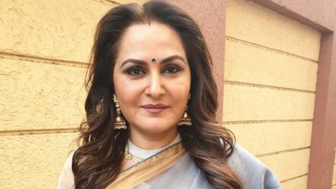 HAPPY BIRTHDAY JAYA PRADA: THE ACTRESS-TURNED-POLITICIAN  