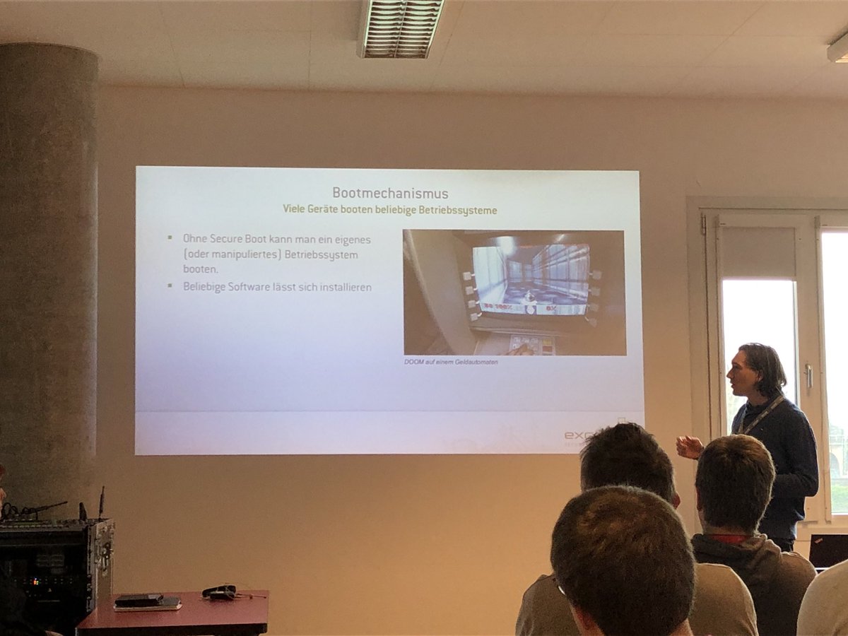 AndiHopfgartner's tweet photo. Wenn Doom auf einem Geldautomaten läuft... #biot19 #iot #security #nichtnachmachen #welovedata https://t.co/F0ZnX0tcaS