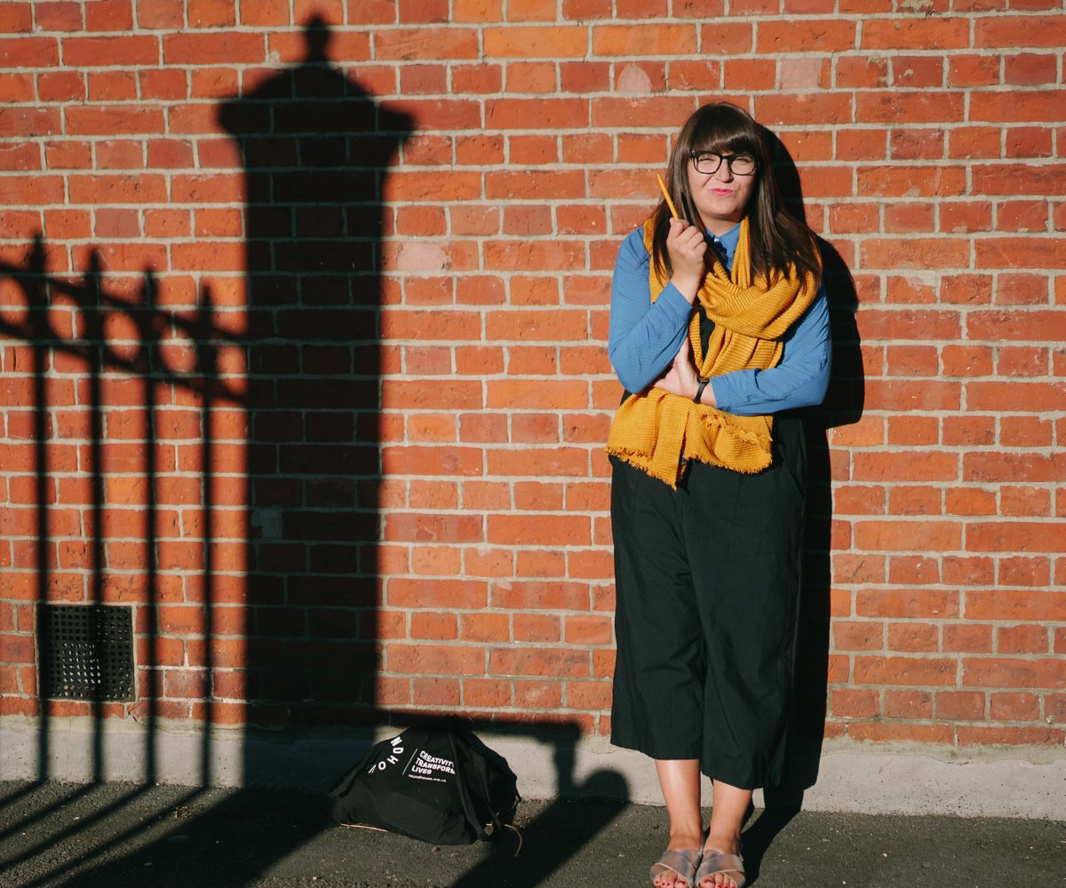 ApplauseTouring's tweet image. Stand up poet @LaurieBolger brings you stories and chats about comfort food, supermarket meltdowns, tea and pub love - catch her brilliant show Talking to Strangers in Eastbourne on Sun 14th Apr at the DC1 cafe on Seaside Road #inncrowd #Eastbourne 
@Dev_Collective