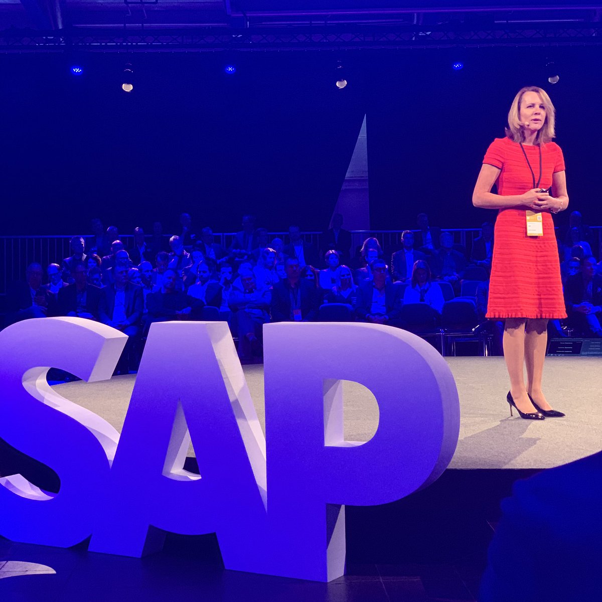 asaknows's tweet image. The great Nordic SAP MD kicks-off the EDX event #ExecutiveDX #sapsaswe