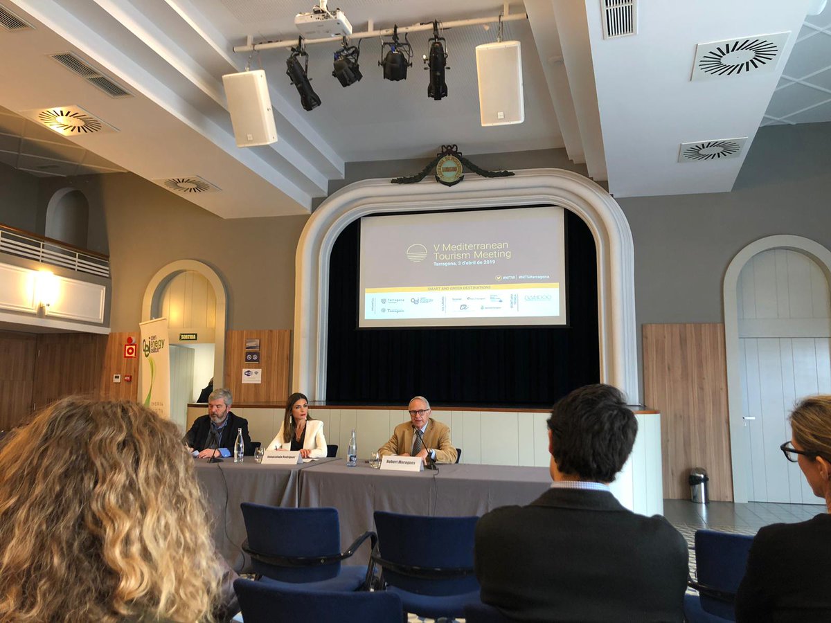 CuinaCampTgn's tweet photo. Avui som al #VMTM a @el_Teatret on es parla de les possiblitats de la #gastronomia i l' #enoturisme per a les destinacions i l'smart tourism, amb @OEI_SmartCities @TGNturisme @PortdeTarragona i @bamboopress #MTMTarragona https://t.co/zUuD0iDCy3
