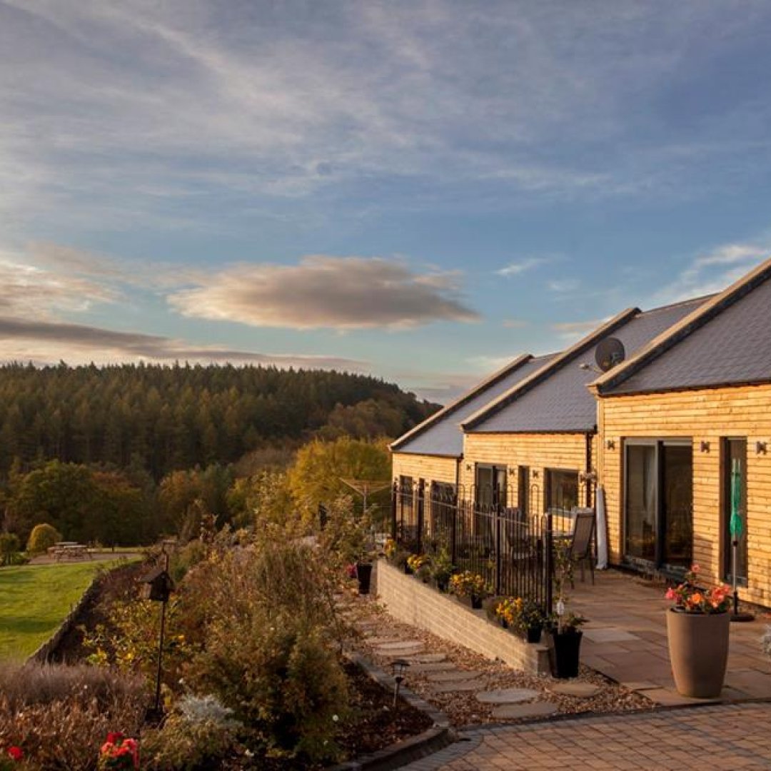 ThisisDurham's tweet photo. Nestled in a picturesque hamlet of Knitsley in the Vale of Durham and awarded 5 stars by @VisitEngland - The Old Stables holiday cottages are the perfect base for walkers and cyclists, plus it's dog friendly too! >> https://t.co/aVTVMu5Gyz #thisiwild #thisisdurham https://t.co/v4NCQNprvA