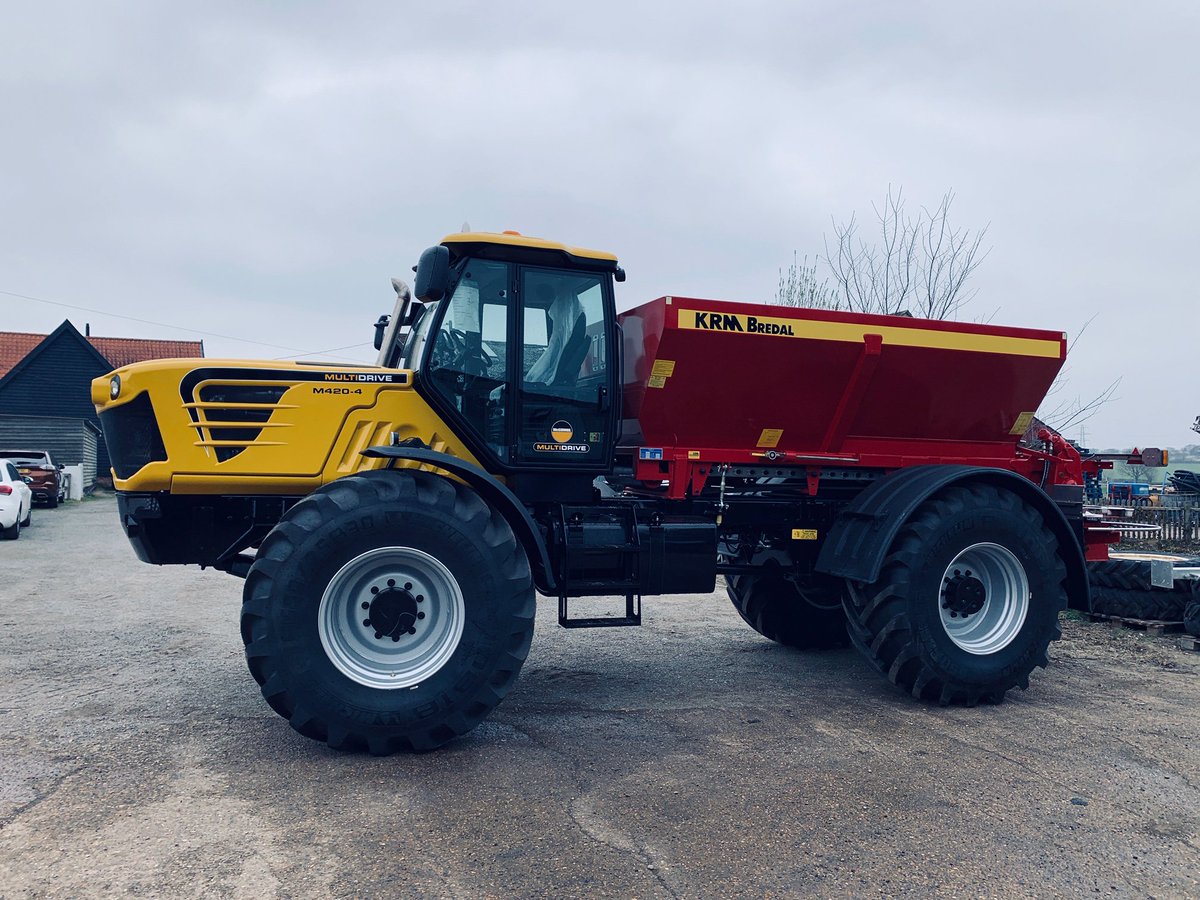 McConnelPower's tweet image. An #AgribuggyA280 and #Multidrive ready for delivery to GM-R Sprayers Ltd 💪📸💥

Learn more about the McConnel Sprayers &amp;amp; Spreaders range here: mcconnel.com/support/spraye…

#SprayersAndSpreaders