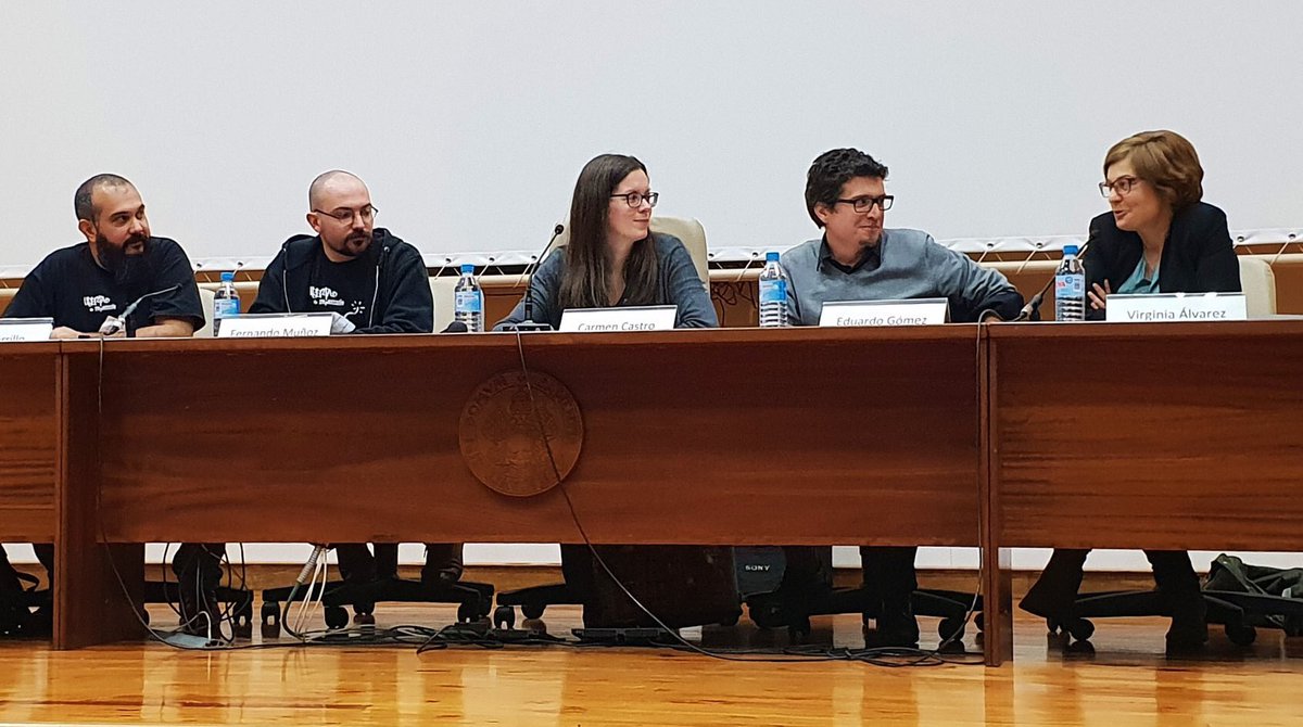 LibertadImpres's tweet photo. Ayer se proyectó la pelicula en @UVa_es y estuvimos charlando  sobre la situación de la #LibertadDeExpresión con @amnistiacyl, @laredjuridica y el público. Muchísimas gracias a la organización !!🔝
@amnistiaespana https://t.co/9uAMAOslf1
