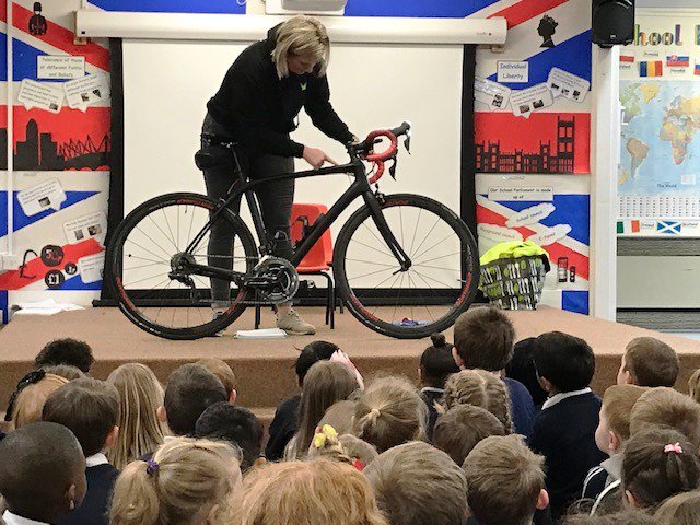 blischool's tweet photo. Today we had Saffron from @DaventryCycling in to talk about cycle safety, bike checks &amp; how cycling is good for us and the environment @RidesBreeze @SustransRugby @sustrans #letsride #britishcycling #BigPedal https://t.co/kXu0RINQJc