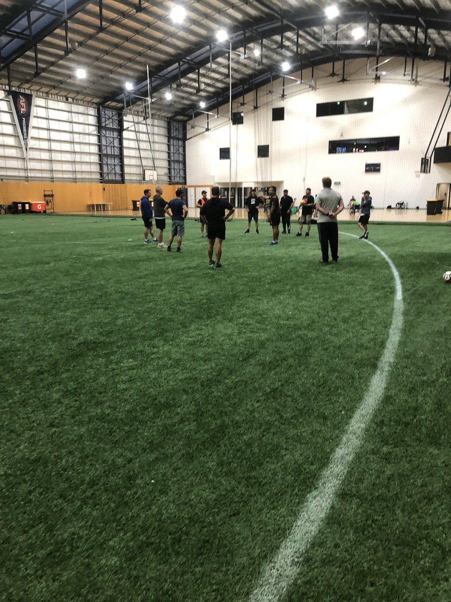 Another night of coaching and another opportunity to bring community coaches to the <a href="/essendonfc/">Essendon FC</a> for the 2019 Junior Foundation Workshop #localcoaches #mentors