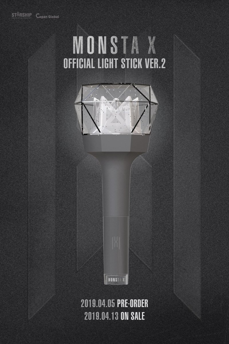 OfficialMONSTAX's tweet photo. [#MONSTA_X]
#몬스타엑스 #공식응원봉
OFFICIAL LIGHT STICK VER.2

190405 : PRE-ORDER
190413 : ON SALE

#MONSTAX #몬둥이2

👉🏻 https://t.co/yTM3Lk9Kvz https://t.co/aAy5dcnVO4