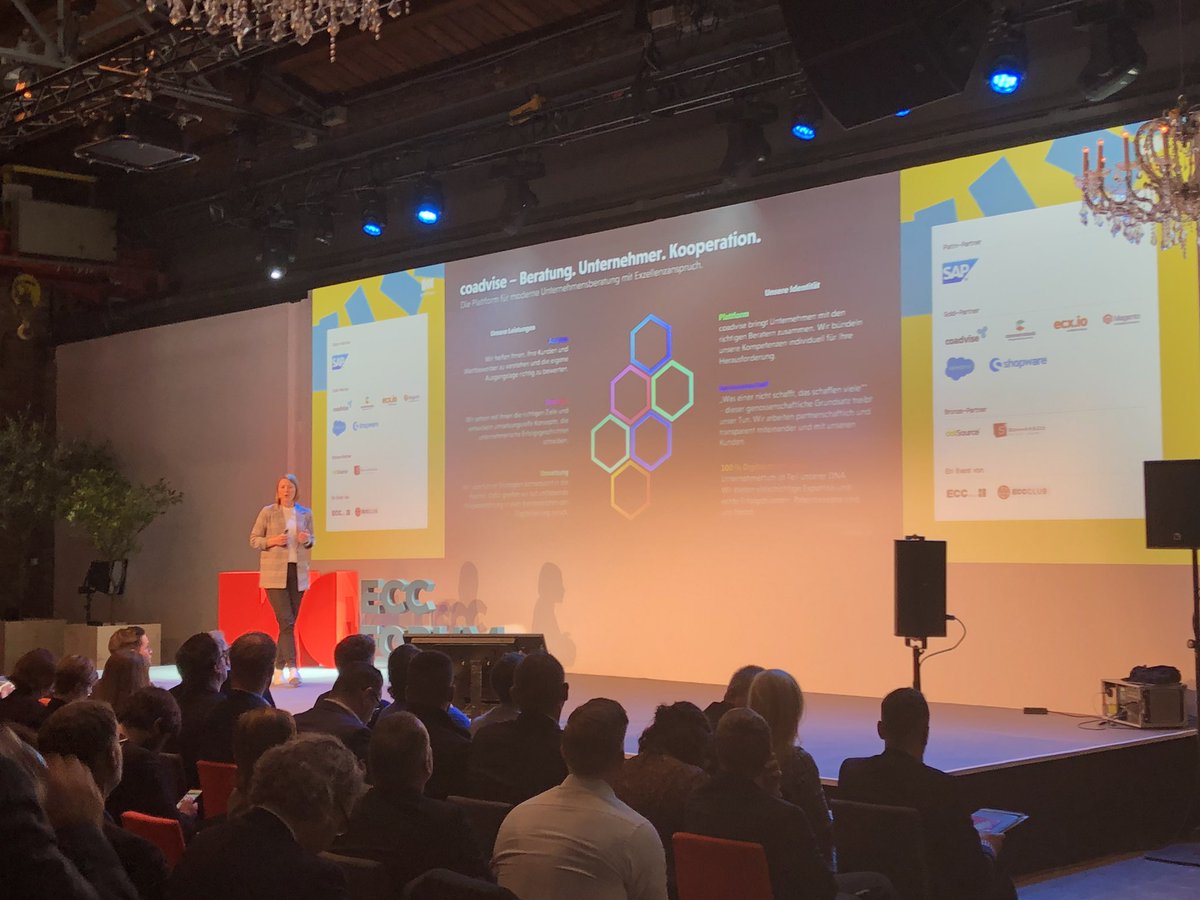 EckelThimo's tweet photo. #coadvice als Genossenschaftlicher Ansatz zur Lösungserstellung der Digitalisierung @IFHKoeln #ECCC2019 #ecc20 https://t.co/DbH6qL1AVd