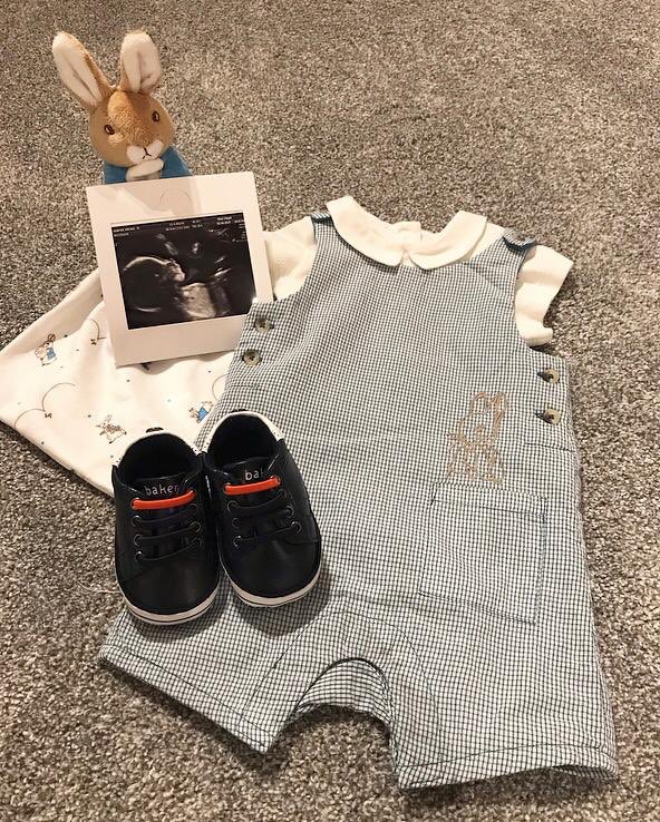 tommoore8884's tweet image. New baker coming into the family 💙💙👨🏼‍🍳👨🏼‍🍳 #futurebaker #babyboy