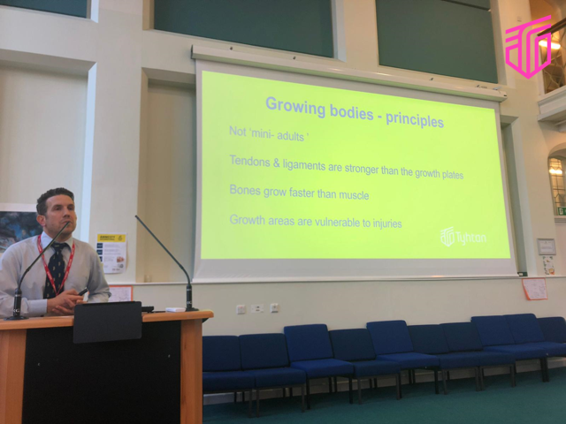 TyhtanP's tweet photo. Great to have @theabbeyschool on board with #Tyhtan and to be able to  share the programme with all the parents at last nights talk. Lots of enthusiasm, and great questions.

Thanks everyone for comng!

#GrowingBodies #kidsinsport #performance #injuryprevention #participation https://t.co/ZFFSclNIsc