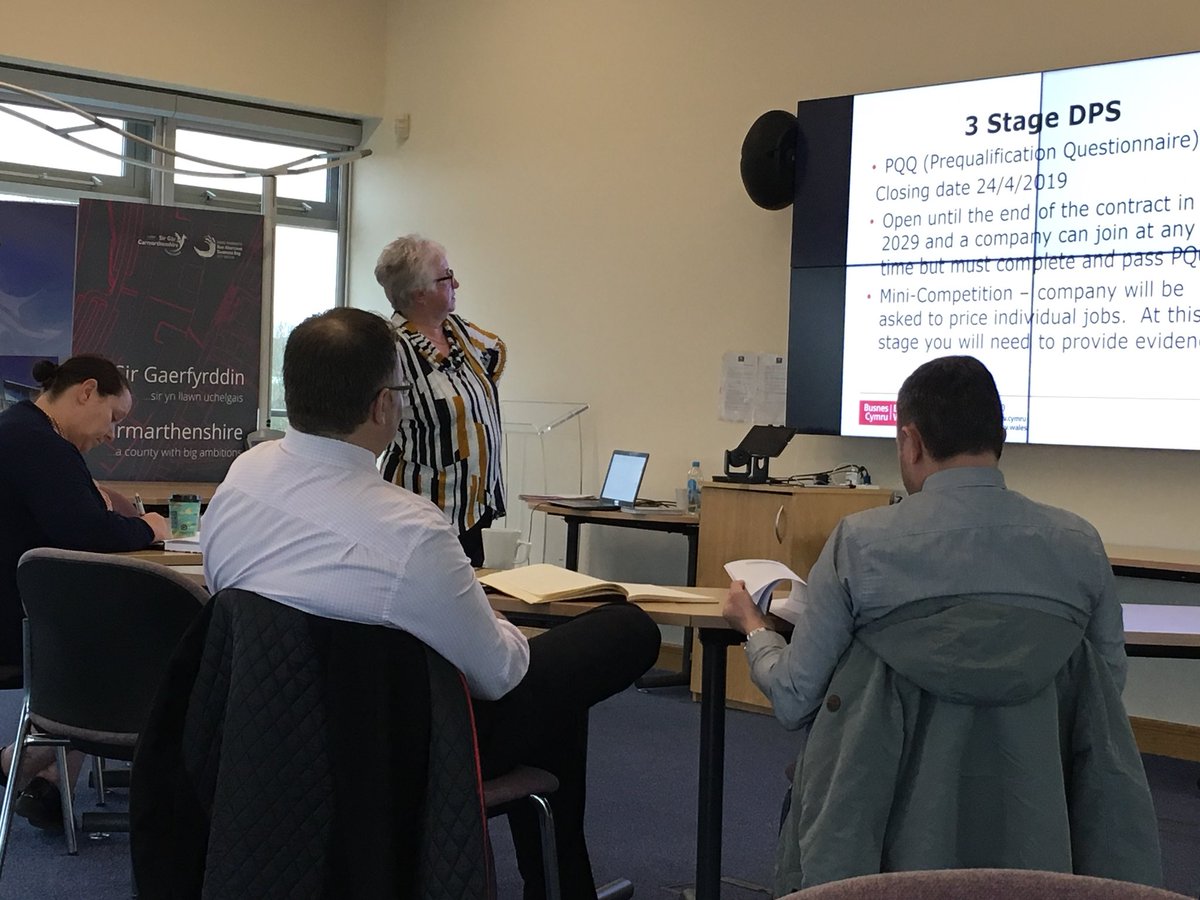 Helen is at a <a href="/BusinessWalesMW/">BusinessWalesMidWest</a> Tendering Workshop today. Look forward to supporting local businesses access public sector contracts through the #businesswales programme
#tendering #publicprocurement #businessgrowth