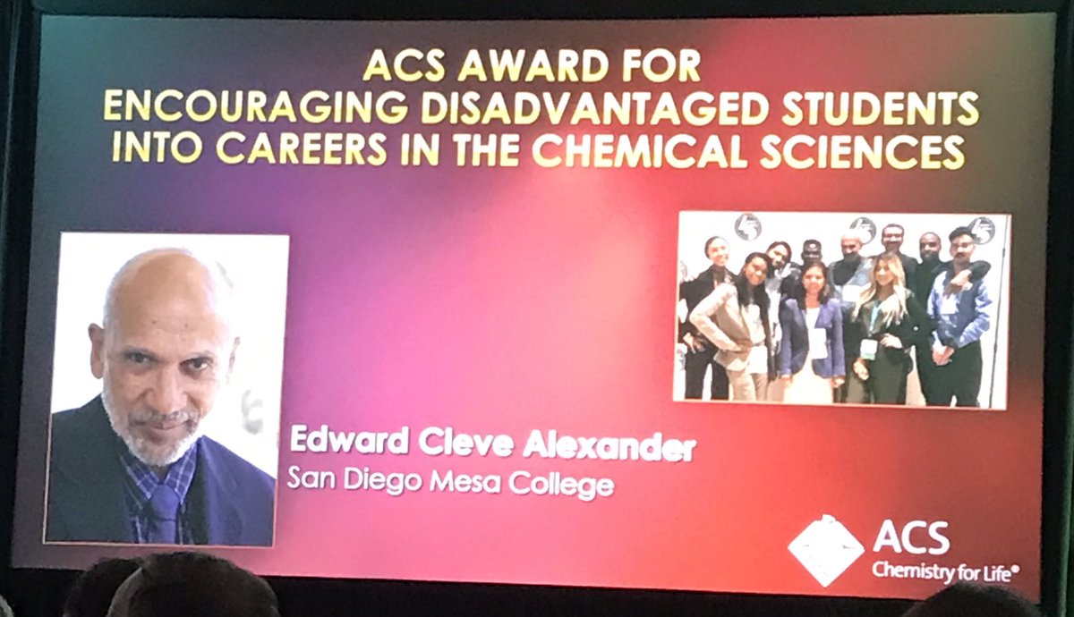 It was so wonderful seeing my former mentor win this award at #ACSOrlando2019. He works tirelessly to get students of color like me from community colleges to higher education. #ACSOrlando 💯💯