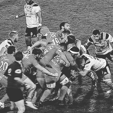 allezbriverugby's tweet photo. 🗣️ #allezbrive 🏴🏳️
Au match aller après une première période de feu, nous avions vu une seconde période tourner à l'avantage du voisin au point de presque laisser le BO.
À Aurillac vendredi, il faudra être prêt 80 min 💪🏻💪🏻
...
#brive #rugby #prod2 #SACACAB #derby #AURILLAC https://t.co/m4B1vUCKDV