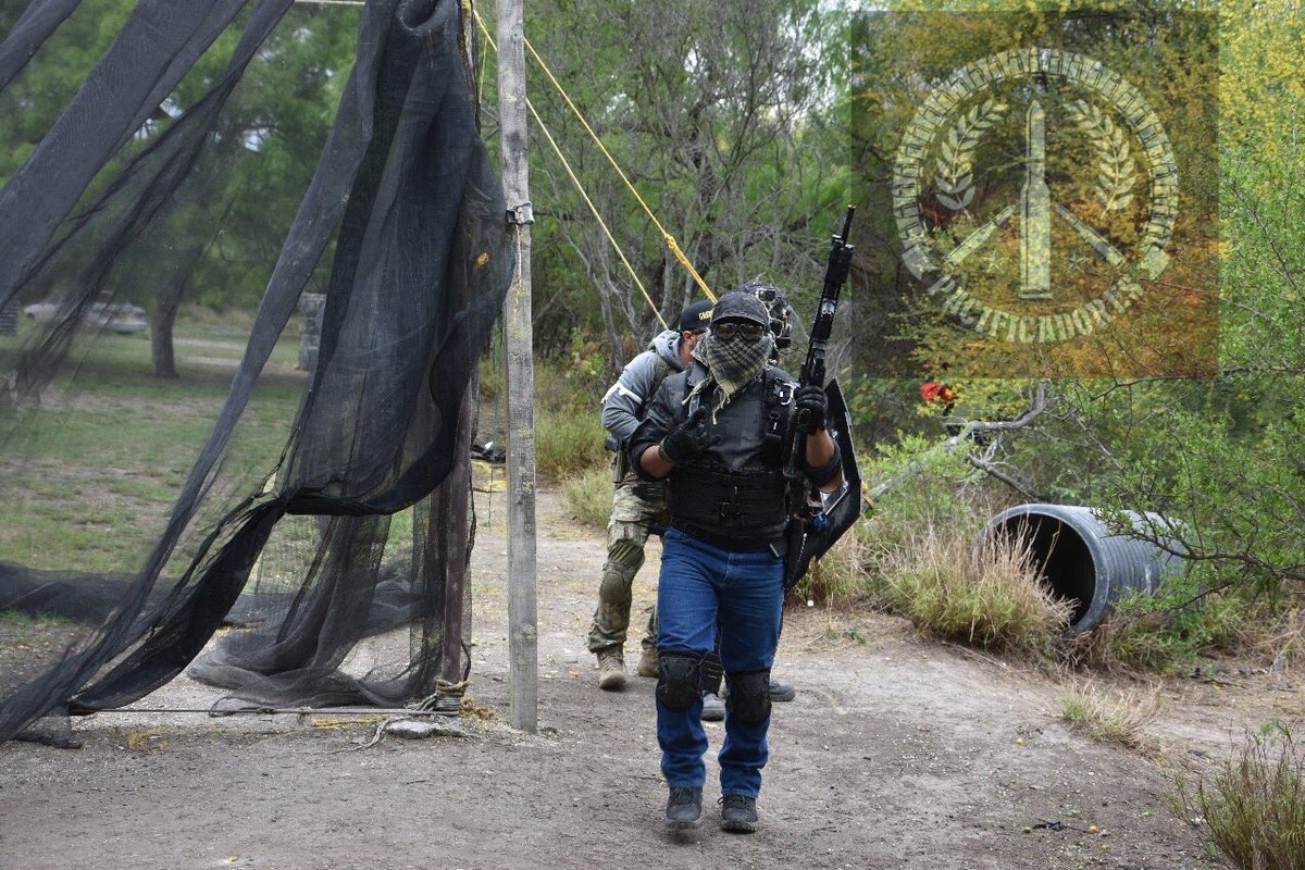 JEVUZMETAL's tweet photo. #Airsoft #domingodebbs #pacificadoresmty #juggernaut #M60 #Shield #M4 https://t.co/uCmc5S3zoN