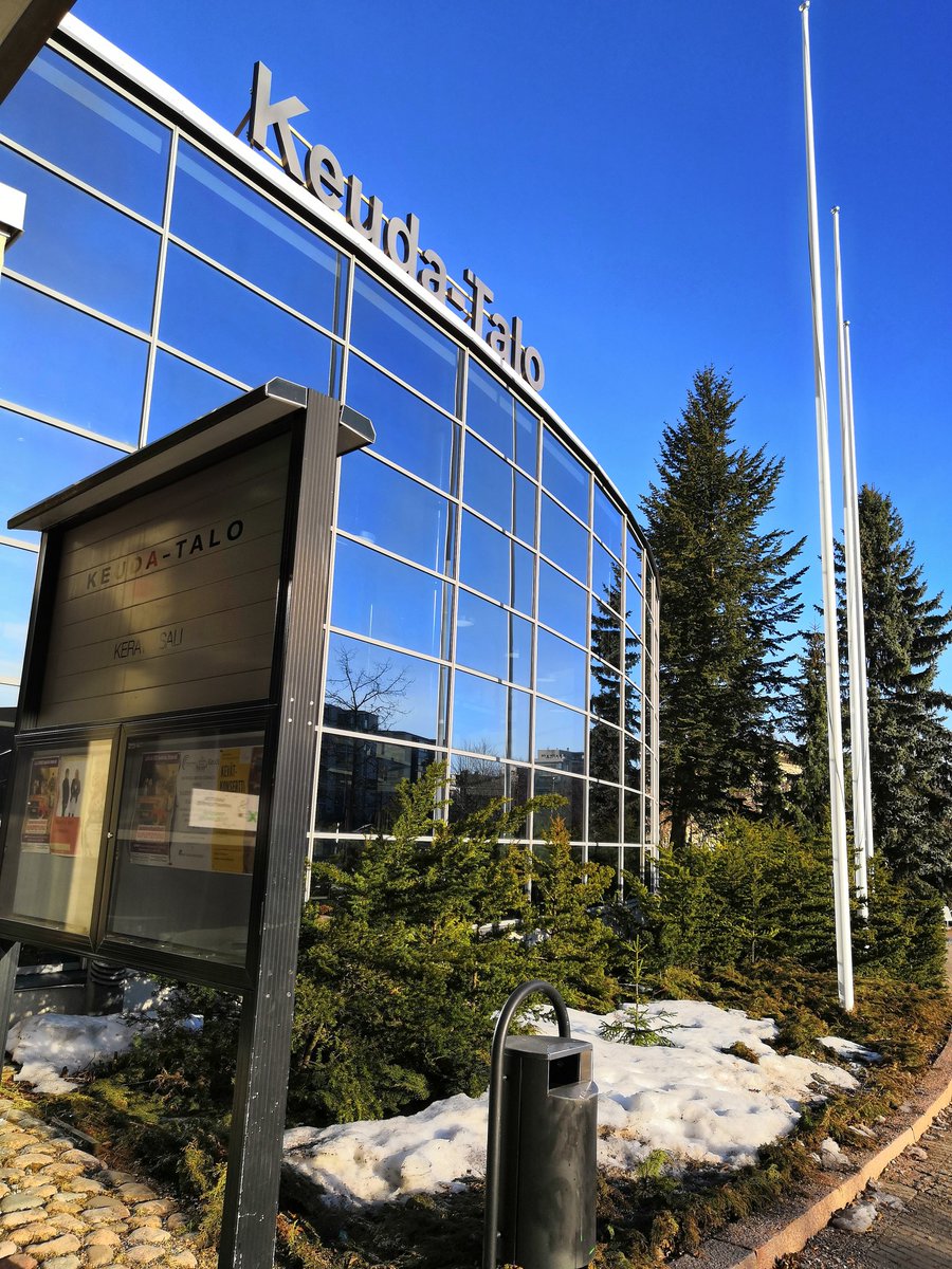 InDocents's tweet photo. 🇫🇮 Empezamos el día en Keuda-Talo, centro de #FP #VET #InDocentsFinland @ce_politecnics https://t.co/q4dBOP4Ymv