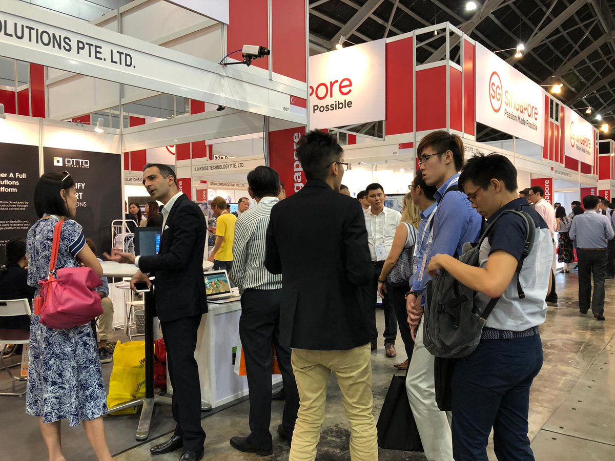 VionesVirtual's tweet photo. Two great packed days showcasing augmented reality (AR) experiences and SMART control systems at @IoTAsia . We appreciate everyone who came to see the experience!
Thanks to our partner @OttoSolutions 
#iot #asia #ottosolutions #AR #SMARTCities #DigitalTransformation #DigitalTwin https://t.co/oB0TcWPcFf