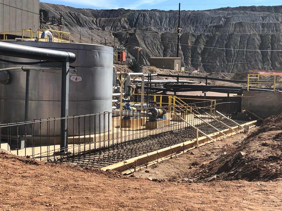 copper_gunnison's tweet photo. Footing for new retaining wall - lower tank farm (SX-EW) 
#EXMGF 
#Copper https://t.co/0kq6LvqSbf