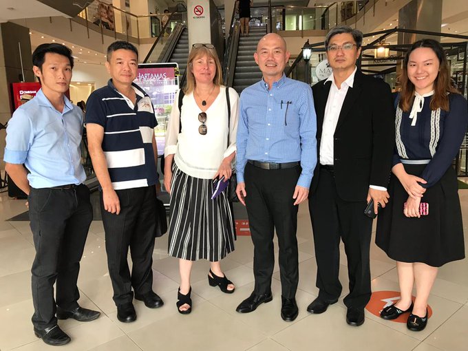 View image on Twitter