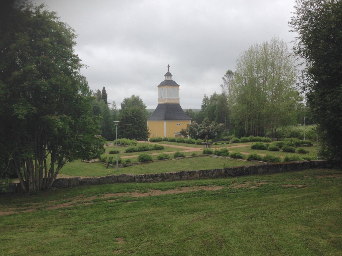 Finnish Famine Memorials tweet media