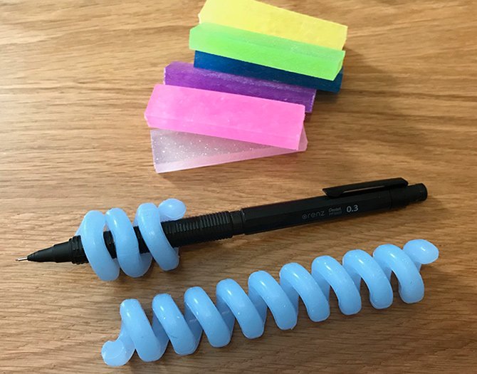 雄弁な 使用法 アラブサラボ シャーペン ペン だこ Vieton Jp