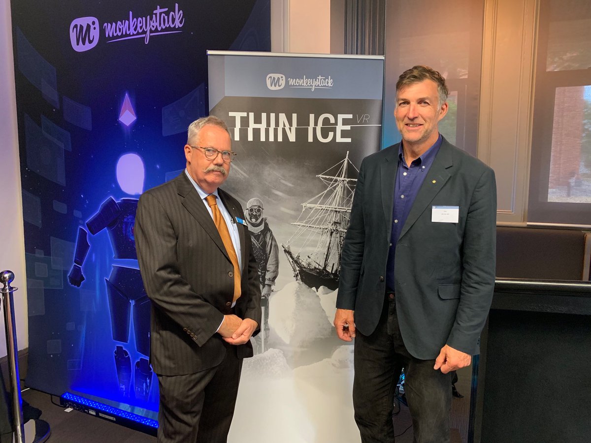 hull_cr's tweet image. Chuffed to have been invited to ⁦@SA_Film⁩ to attend launch of Thin Ice VR by ⁦@Monkeystack⁩ . A Climate Change doco not to be missed. Glad to meet ⁦@TimJarvisAM⁩ presenting #monkeystack