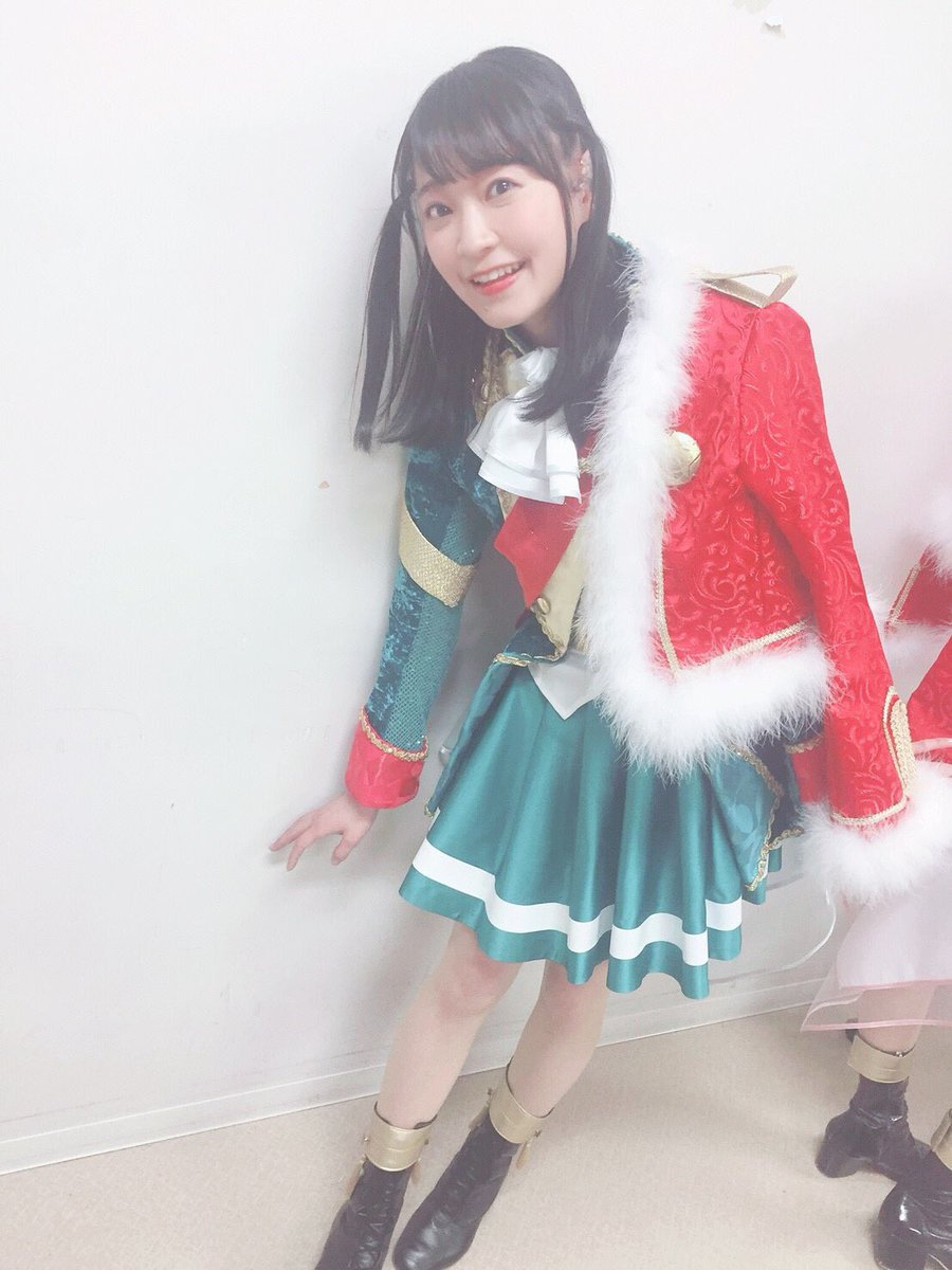 すばるん A Twitter あげるの遅くなっちゃったけど 陽葵ちゃんお誕生日おめでとう はるちゃんのきれきれのバトン いつも笑顔で明るいはるちゃんが 大好きですー 24歳も素敵な1年にしてください 岩田陽葵生誕祭19