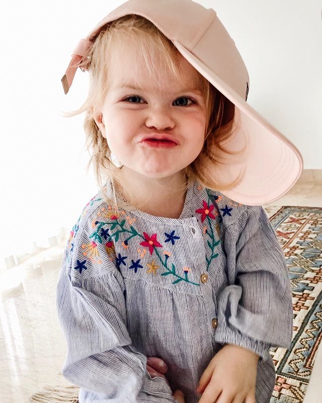 miaverdoorn's tweet photo. "Sassy" should be her middle name 💁🏼‍♀️ https://t.co/Vl5o7ohZjI https://t.co/e6uicxs4n4
