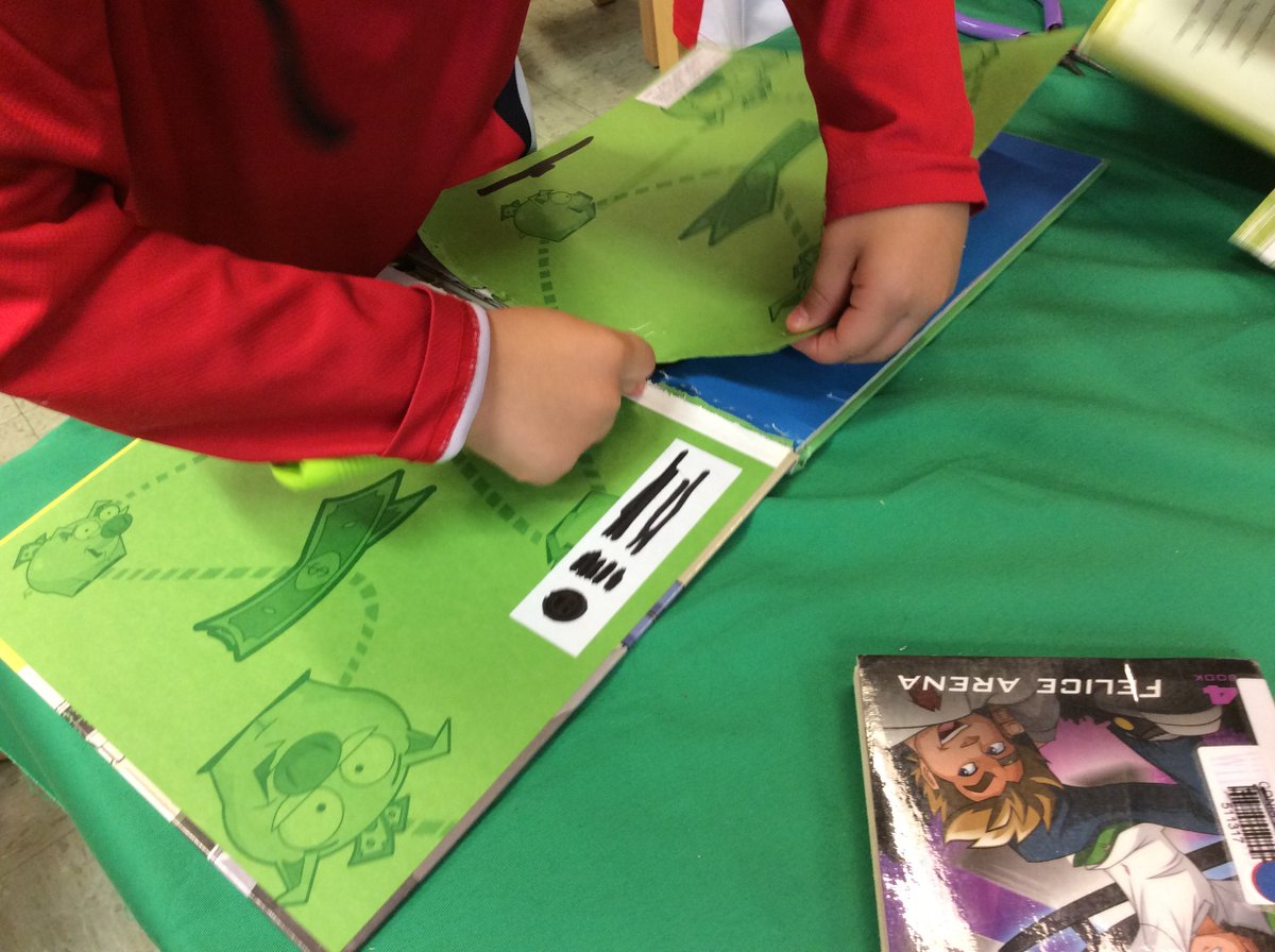 SuzanneMcClusk1's tweet photo. Going beyond that the only material in a book is paper. Today Reception B looked at the parts and purpose of different types of books using different tools to suit the purpose. There is always more to see than forst meets the eye #cdnisls #projectinnovate #exploration #discovery https://t.co/yW6BQFf7R7