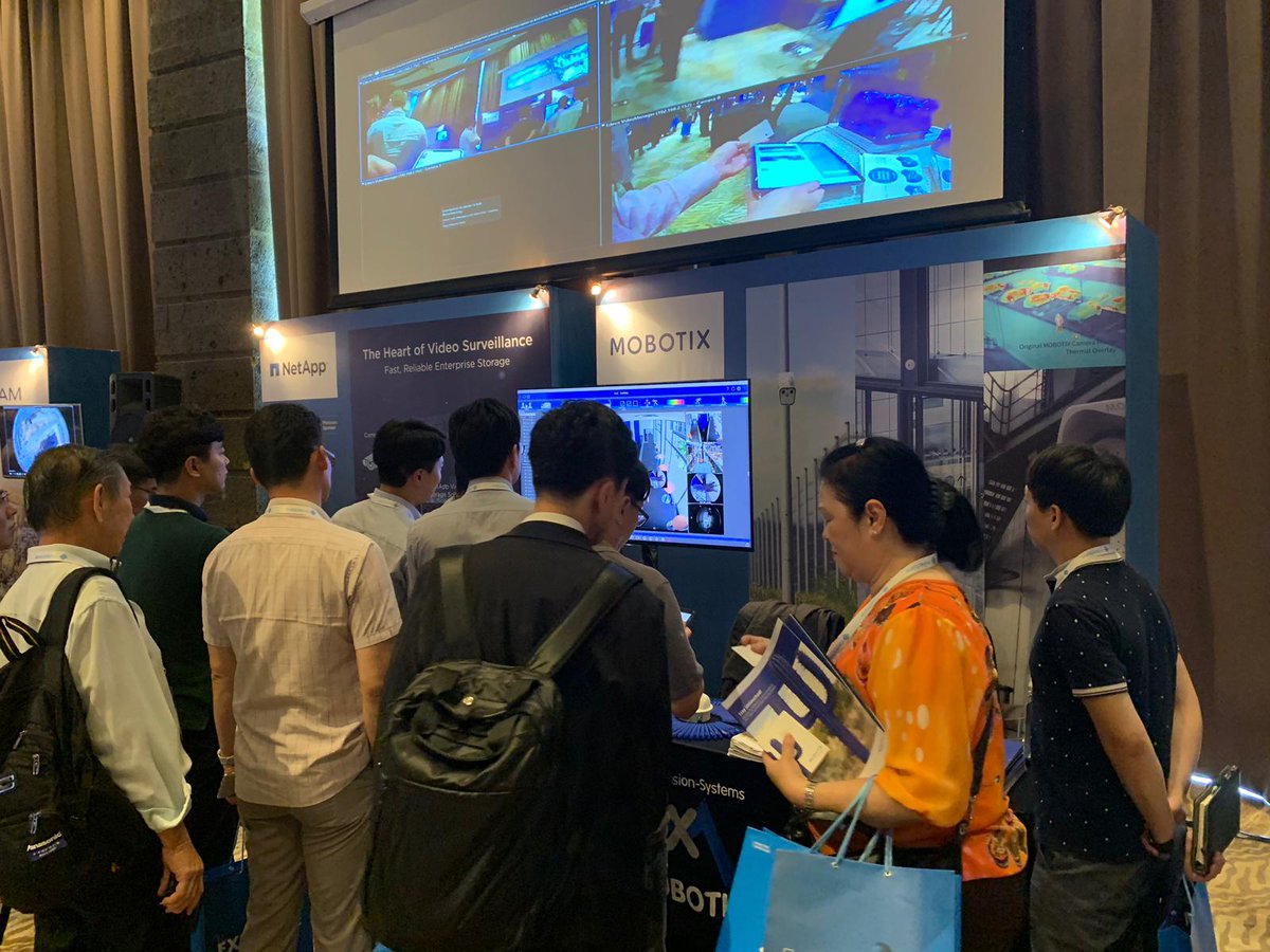 MOBOTIX_AUS's tweet photo. Great day representing #MOBOTIX at the #MilestoneCommunityDays event in Bali, talking about MOBOTIX solutions, technology partnerships and cybersecurity #MIPSAPAC2019 #MxAPAC  #milestonesys #cactusconcept https://t.co/XOc6rWpf7g
