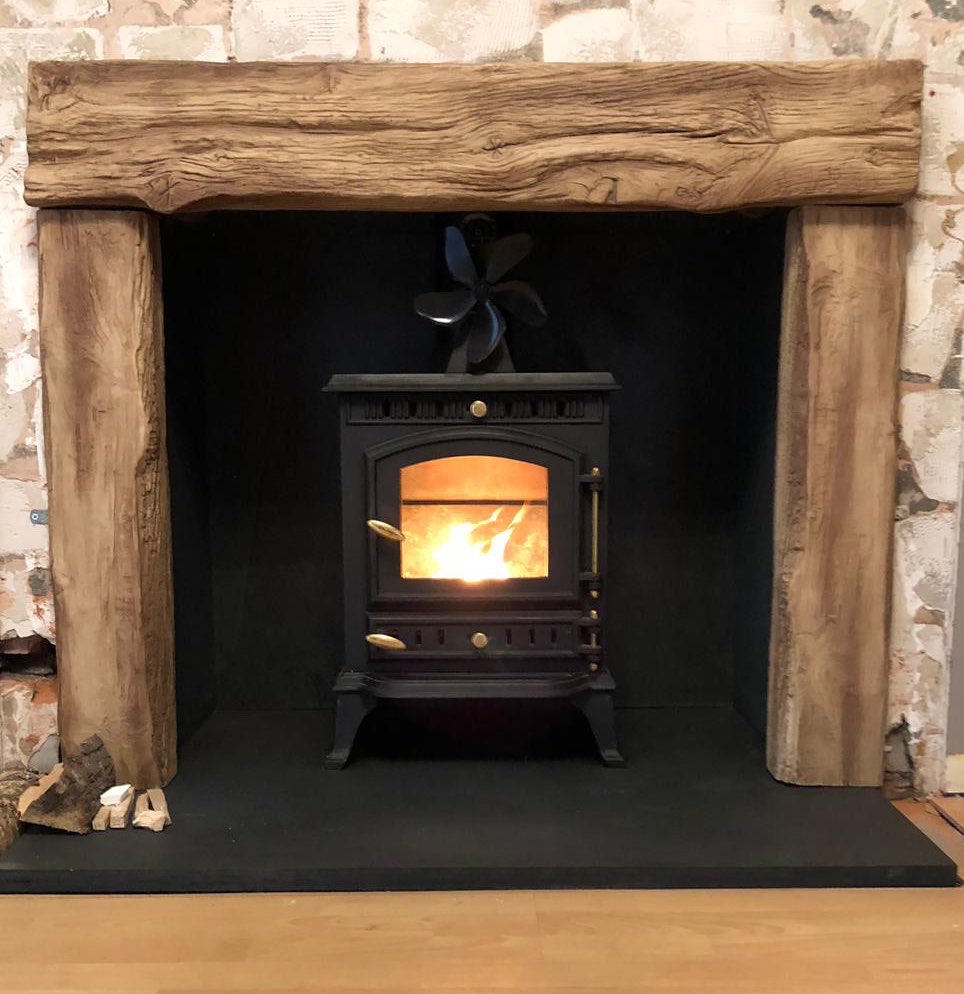 UnityHeat's tweet image. Just one of our recent jobs for a lovely customer in Nelson! 

🔥🔥🔥

info@unityheat.com
07989 381 229
unityheat.com

#woodburning 
#unityheat
#morehappycustomers 
#cosyhome 
#stoves 
#ecofriendly