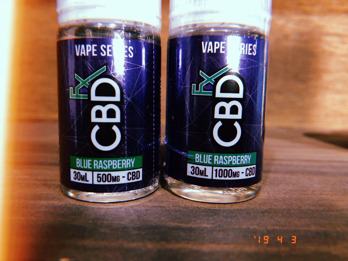 CBD_HILLS_VAPE's tweet photo. CBD FX
-Blue Raspberry
-Strawberry Kiwi
-Rainbow

今流行りに乗っているCBDリキッド‼️
もう試されましたか⁉️
ご用意させていただいている濃度はそれぞれ500mg、1,000mgとなっています❗️
味もサッパリしていて吸いやすく、小休憩やリラックスしたいときにオススメです✨
是非試してみてください‼️😆 https://t.co/phtqG3jNvy